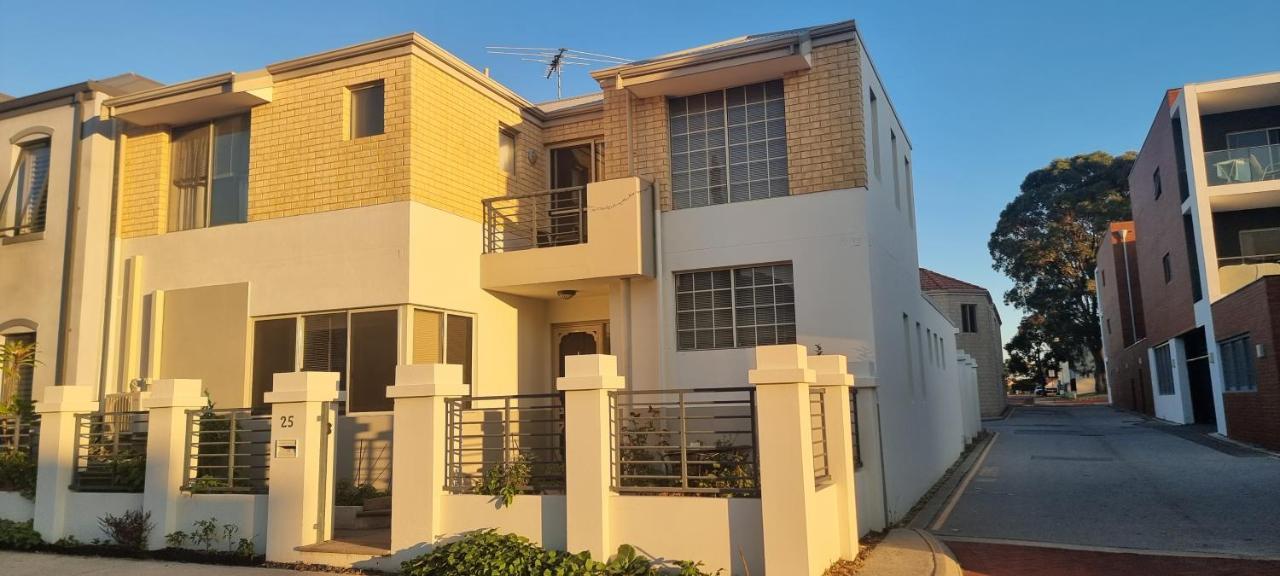 Joondalup Guest House Perth Exterior foto